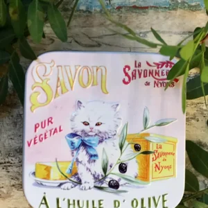 Přírodní mýdlo Květ bavlníku v plechové dóze s motivem koťátka