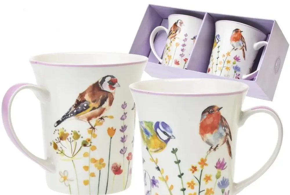 Jarní porcelánové hrnky s motivem ptáků