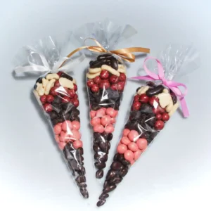 Dárkový kornout ovoce v čokoládě v elegantním balení