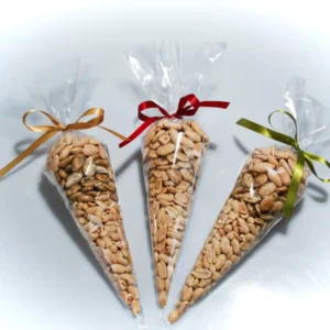 Dárkový slaný kornout s ořechy 280 g