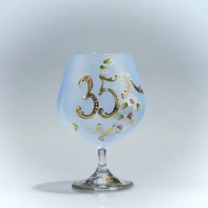 Sklenice k 35. narozeninám v modré barvě se zlatým číslem
