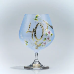 Sklenice k 40. narozeninám modré barvy se zlatým číslem